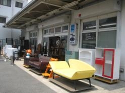 リサイクルショップ　楽市