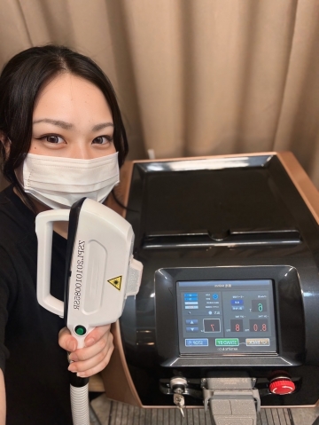 ただいまヒゲ脱毛初回から3セットで3000円キャンペーン中!