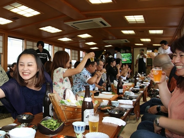 横浜の屋形船 野毛丸【ずーみん】貸し切りは15名以上60名まで!