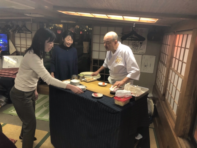 へい　らっしゃい！