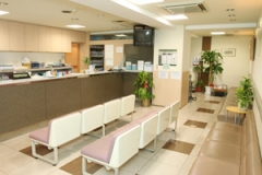 禁煙外来や各種健康診断も行っています。お気軽にお問合せ下さい。