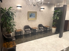  買取専門店おたからや銀座本店　店内