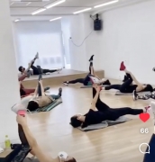 NEW Class 『Stretch』疲れを癒し気持ち良くストレッチ！