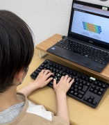 タイピングで英語を覚えます