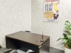 買取専門店おたからや倉敷天満屋店　査定ブース