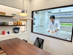 お薬の提供のみならず、心身の不調やお悩みを相談できる薬局です。